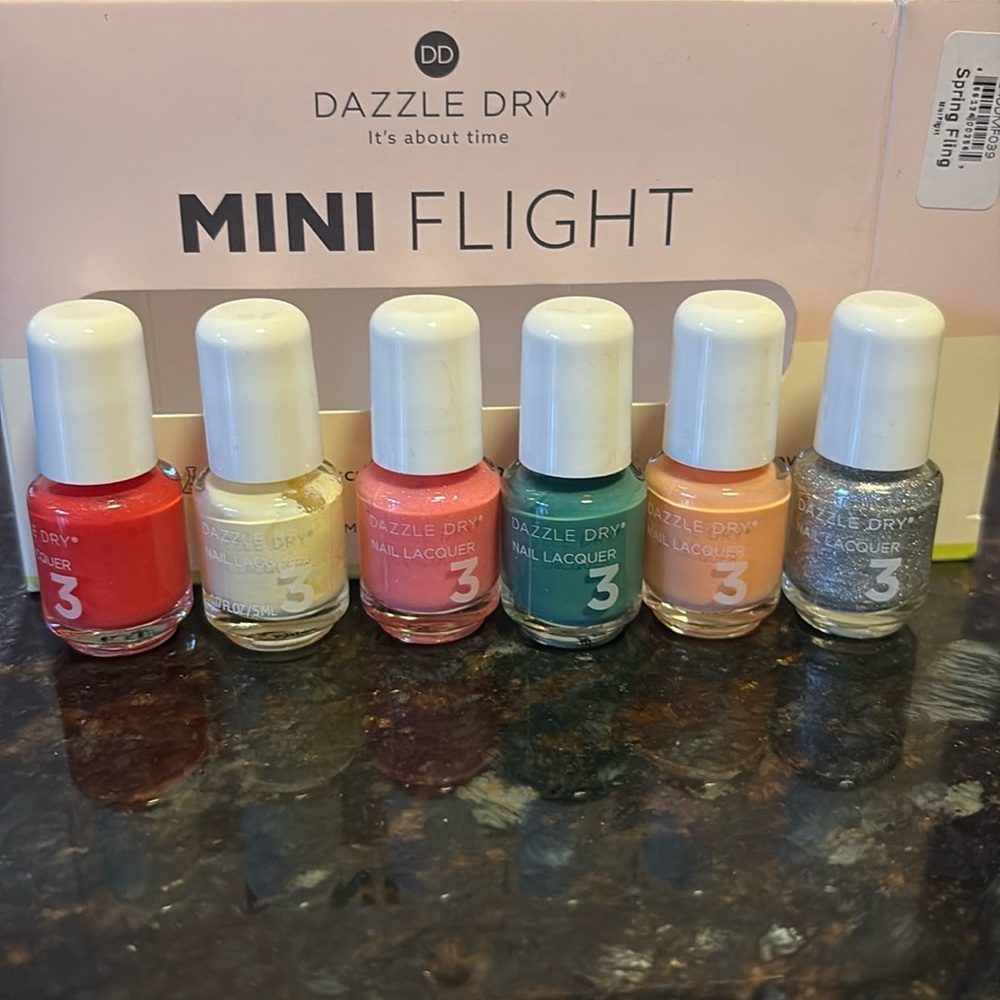 Dazzle Dry Mini Flight plus one extra